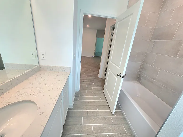 19497 SW 77th Pl — Photo 35
