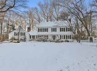 41 Easthill Rd, Stamford, CT 06903
