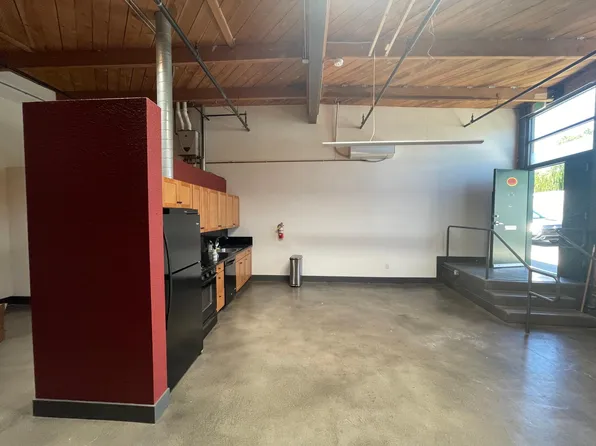 5815 Lowell St, Emeryville, CA 94608