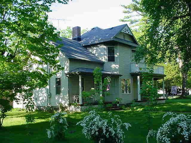 1st image of 705 W Picnic St