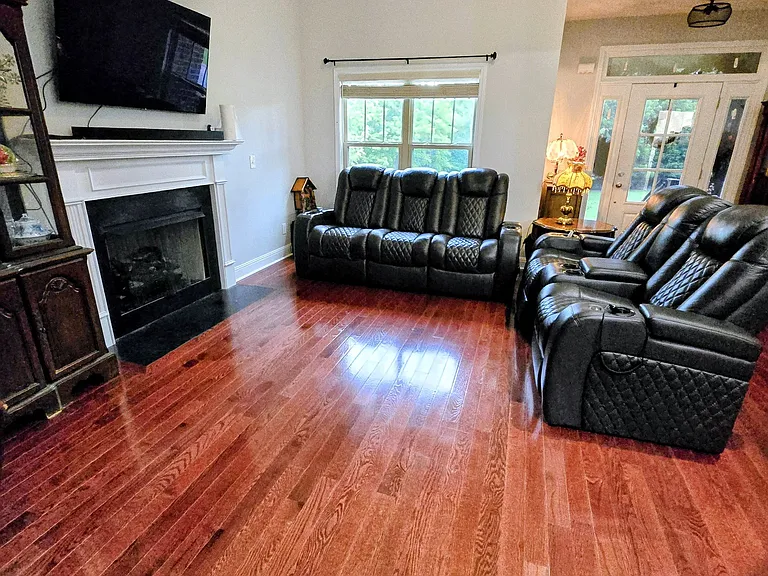 104 Yates Dr — Photo 7