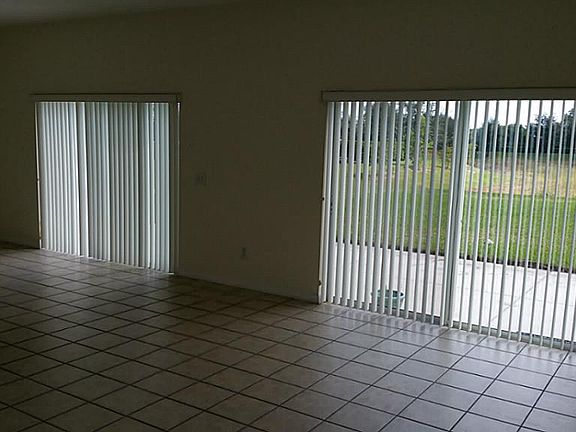 3rd image of 5142 NE 122nd Blvd