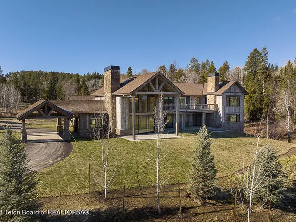 5205 W Eagle Rd, Wilson, WY 83014