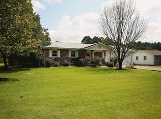 8646 Highway E, Houston, MO 65483