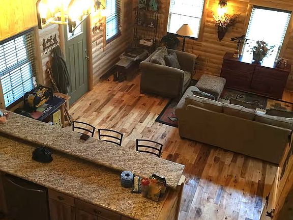 4th image of 361 Smith Rd
