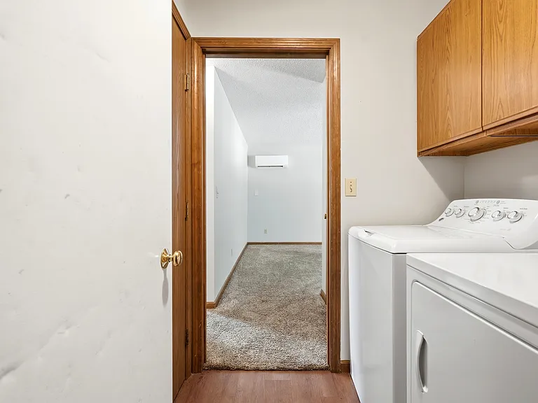 1462 E Kammerer Rd — Photo 11