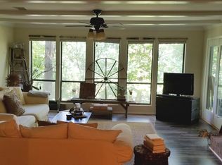 127 Warm Springs Cir, Roswell, GA 30075