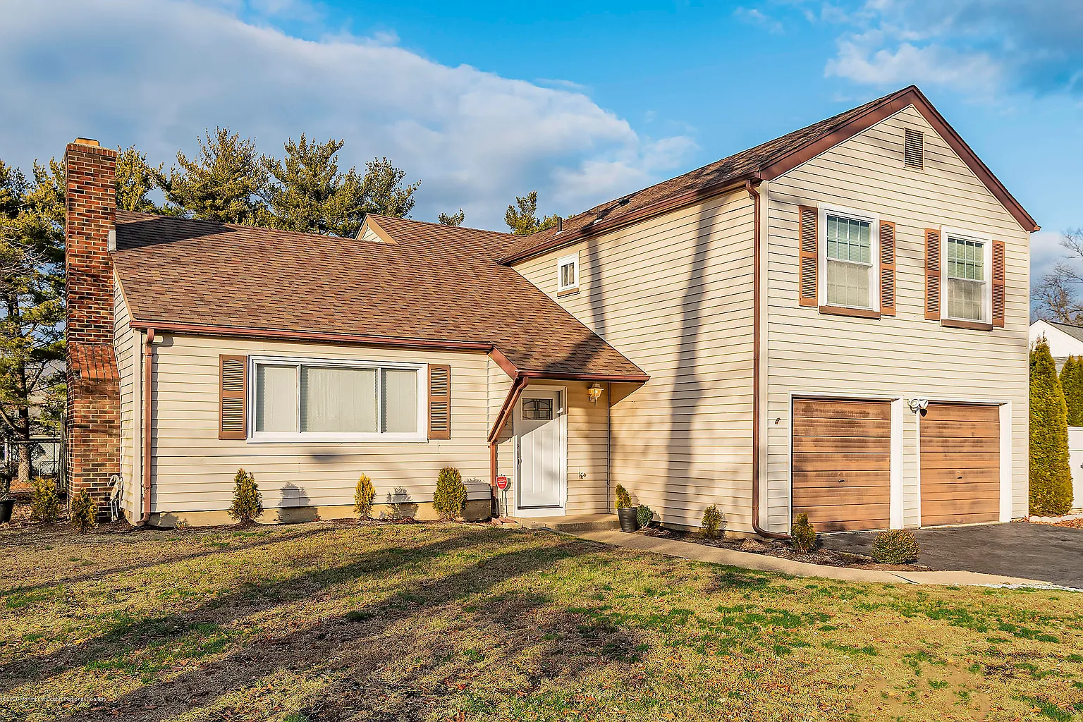 980 Yellowbank Rd photo 1