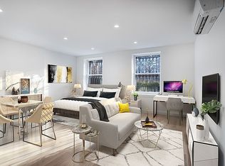 301 E 10th St #1A, New York, NY 10009