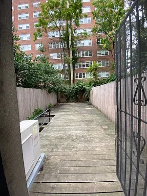 Rented by CitySites Real Estate Group | media 19