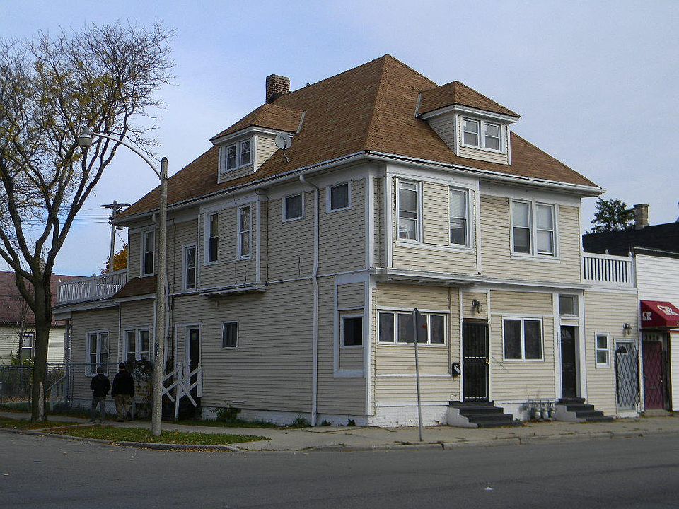 1st image of 3930 W Burleigh St #3932