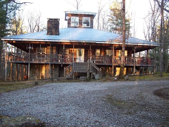 1st image of 557 Andrews Ln