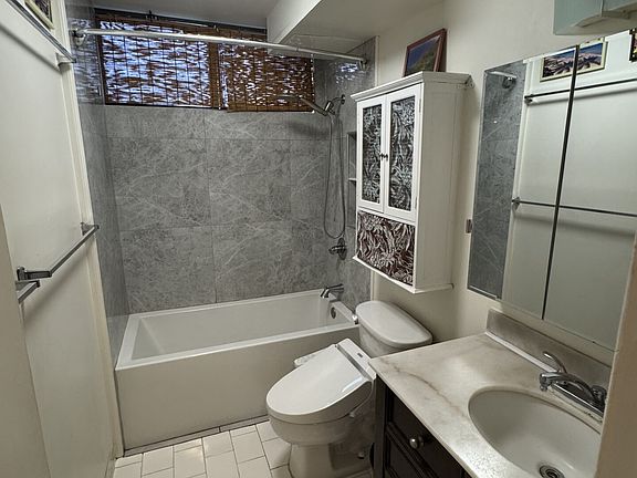 4th image of 1655 Kanunu St #1-506-1