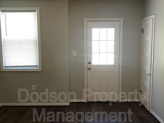 5th image of 2113 Maplewood Ave APT D