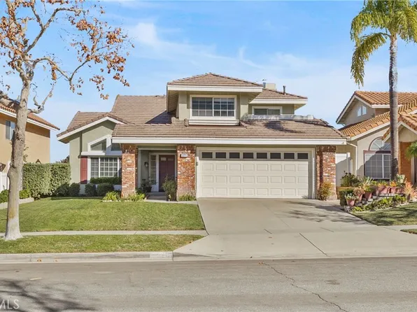 2271 Pepperwood Ln, Corona, CA 92882