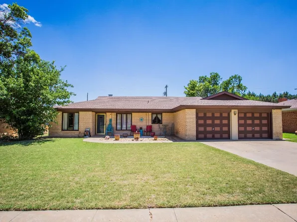 1515 Terry Dr, Slaton, TX 79364