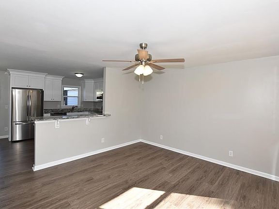 4th image of 1216 Coltrane Dr