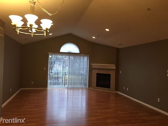 FamilyRoom-3