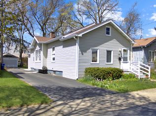 646 Walnut St, Waukegan, IL 60085