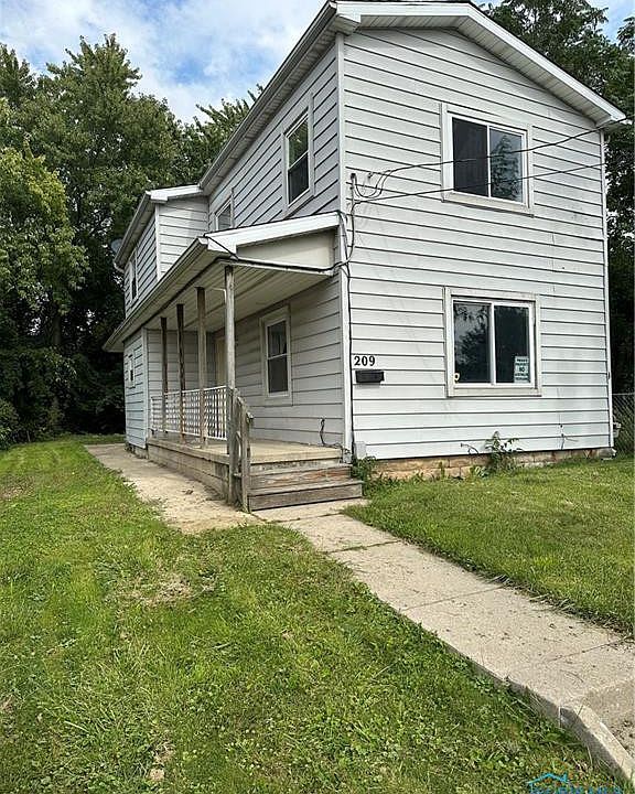 1st image of 209 Steadman St