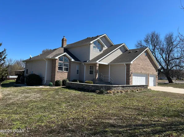 2166 Noahs Ark Ln, Carthage, MO 64836