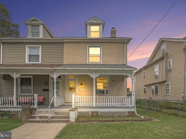 306 W Walnut St, North Wales, PA 19454