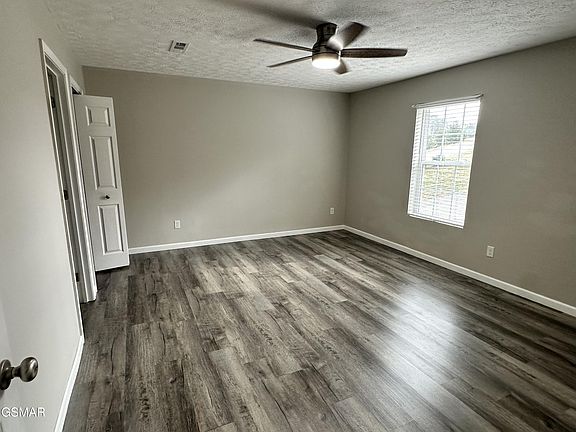 5th image of 719 Parsonage Rd