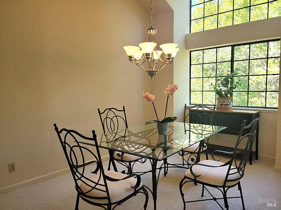 4th image of 178 Pelican Lane