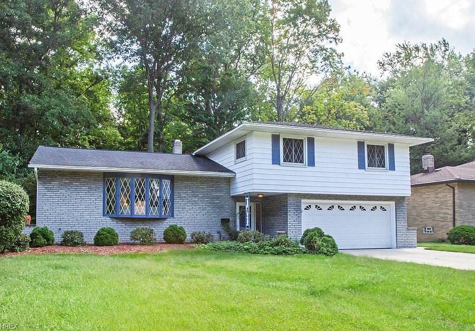 1st image of 7433 Stonybrook Dr