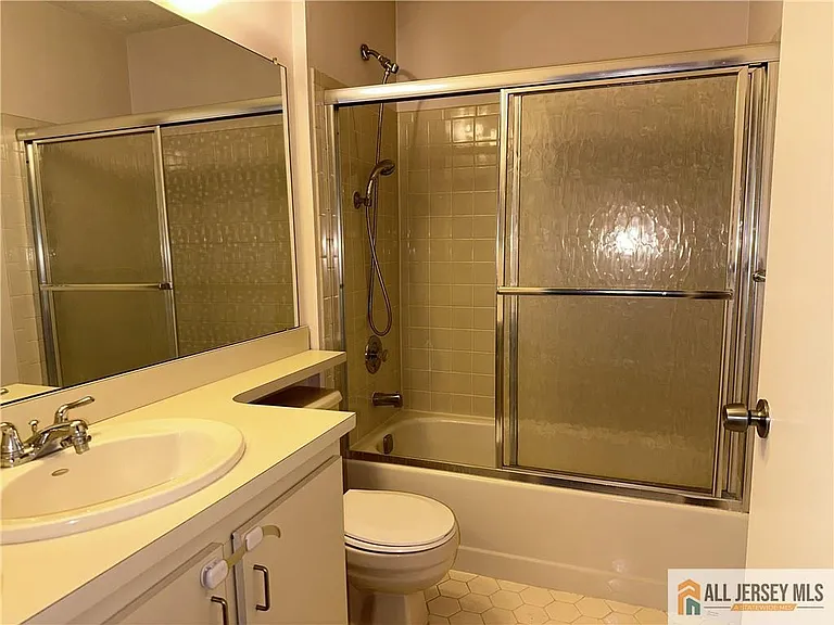 171 Lindsey Ct #2915 — Photo 6