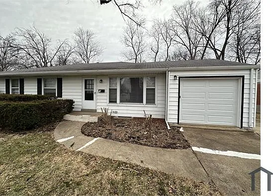 927 Drummond Dr