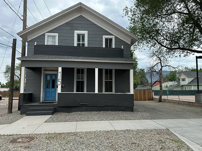 15 E Rio Grande St — Photo 1