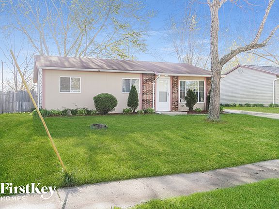 2nd image of 210 Malibu Dr