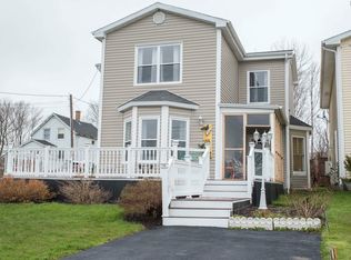 38 Queen St, North Sydney, NS B2A1A1