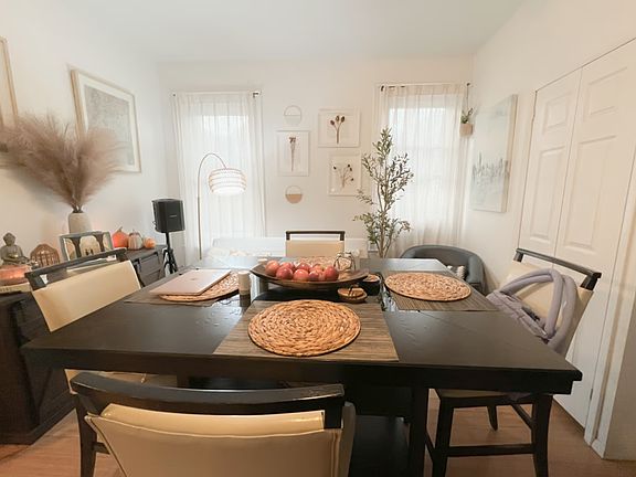 5th image of 5740 Seabury St #3