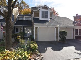 30 Eton Ct, Bedminster, NJ 07921