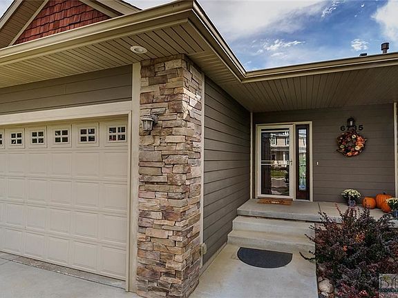 2nd image of 6735 Cove Creek Dr