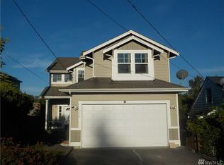 352 Thomas Ave SW, Renton, WA 98057