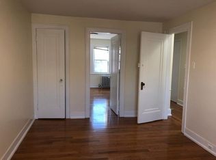 21-44 24th St #2, Astoria, NY 11105