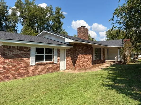 418 Rock St, Dardanelle, AR 72834