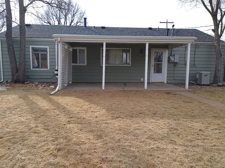 3000 S Fairfax St — Photo 2