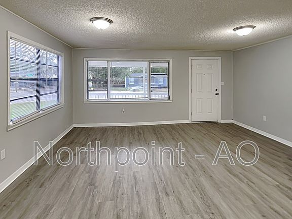 2nd image of 1218 E Bougainvillea Ave