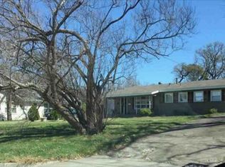 1637 Tierney Rd, Fort Worth, TX 76112