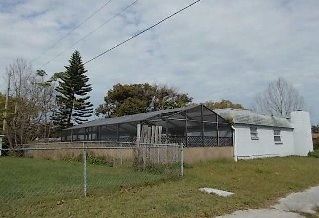 2nd image of 5324 Reef Dr