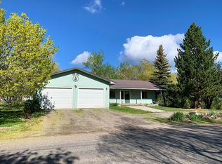 310 12th St, Salmon, ID 83467