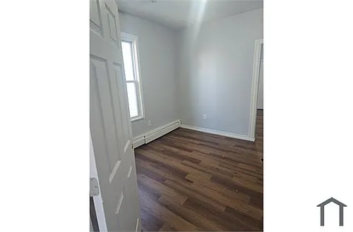 571 Liberty St #WAIT200 Photo 1