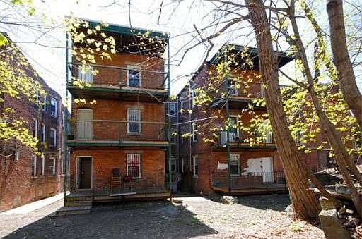 2nd image of 121 Harrishof St