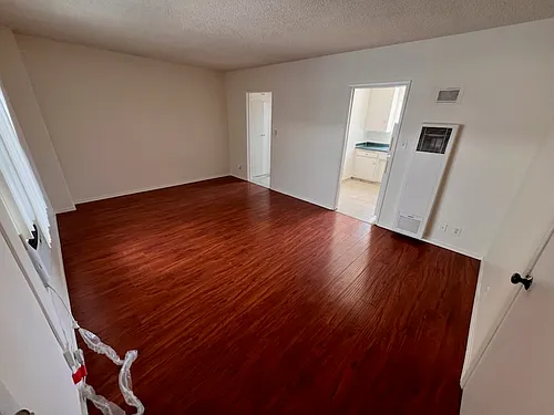 Floor plan 302
