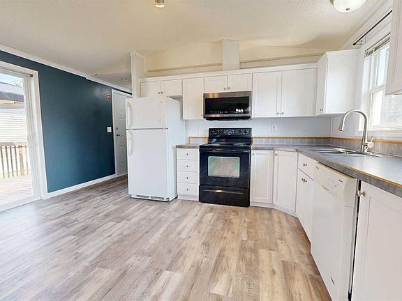 4th image of 10615 88th St #317