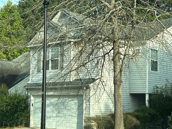 3425 Sable Chase Ln, Atlanta, GA 30349